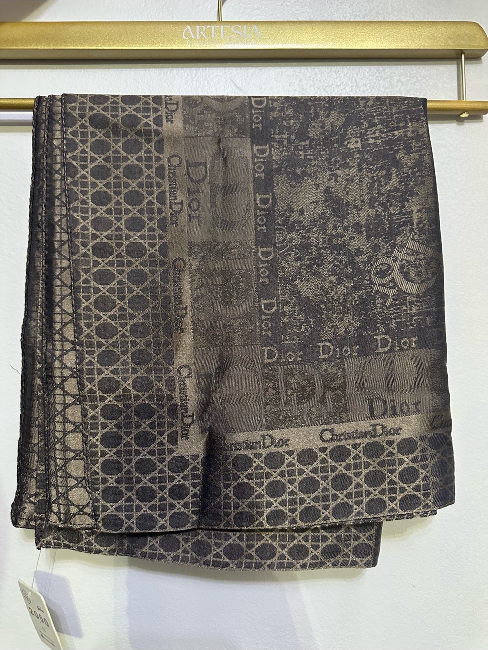 New D logo cashmere silk scarf 40” x 40”
